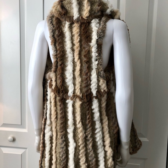 Woven Rabbit Vest - Picture 7 of 10